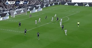 1725235551141074584.gif juventus roma 48.gif
